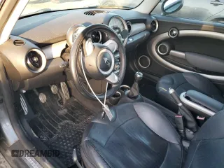 2007 MINI Hardtop S with VIN WMWMF73567TT83724, listed as a Copart auction lot 55041895 with Not provided miles and Non repairable. Bid and sale history available at DreamBid. Image 8.