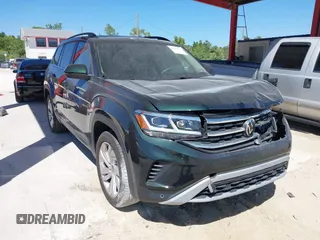 2021 Volkswagen Atlas 3.6L V6 SE w/Technology with VIN 1V2KR2CA9MC597389, listed as a IAAI auction lot 41757723 with 37,931 mi miles. Bid and sale history available at carsss.com. Image 1.