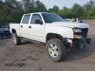2007 Chevrolet Silverado 1500 LT3 with VIN 2GCEK13Z071170471, listed as a IAAI auction lot 42036918 with 257,478 mi miles and . Bid and sale history available at DreamBid. Image 1.