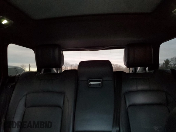 2019 Land Rover Range Rover z VIN SALGS2RE8KA521945, wystawiony jako Copart lot #83373764 z przebiegiem 80 330 mil mil oraz Szkoda całkowita • Salvage title. Historia ofert i sprzedaży dostępna na DreamBid. Obrazek 10.
