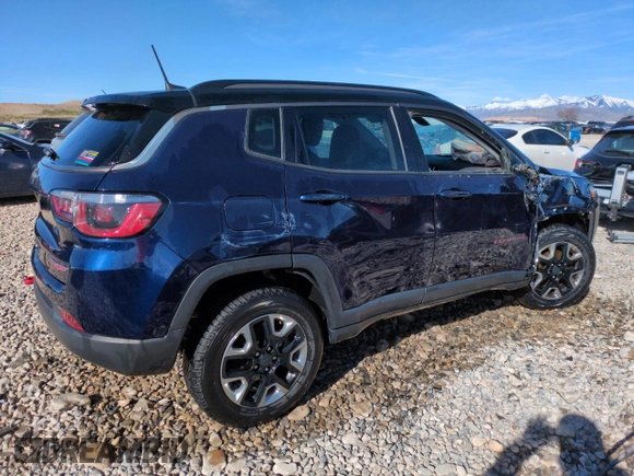 2018 Jeep Compass Trailhawk with VIN 3C4NJDDB4JT210479, listed as a Copart auction lot 50244035 with 11,111 mi miles and Salvage Title. Bid and sale history available at carsss.com. Image 3.