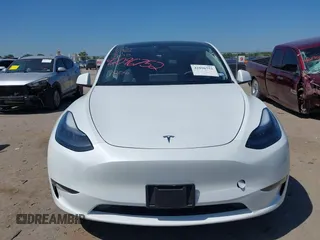 2024 Tesla Model Y with VIN 7SAYGDED0RA327806, listed as a IAAI auction lot 42096752 with 13,244 mi miles and . Bid and sale history available at DreamBid. Image 12.