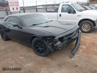 2013 Dodge Challenger SXT with VIN 2C3CDYAGXDH718768, listed as a IAAI auction lot 41339735 with 187,052 mi miles. Bid and sale history available at carsss.com. Image 1.
