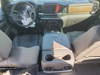 2024 Chevrolet Silverado 3500HD High Country with VIN 1GC4YVEY8RF110830, listed as a Copart auction lot 42231295 with 94,035 mi miles and Salvage title. Bid and sale history available at DreamBid. Image 8.