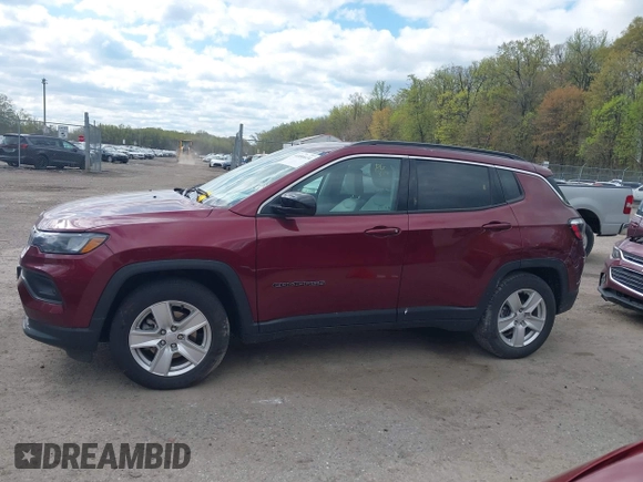 2022 Jeep Compass Latitude with VIN 3C4NJCBB2NT139933, listed as a IAAI auction lot 41886634 with 28,144 mi miles and . Bid and sale history available at DreamBid. Image 14.