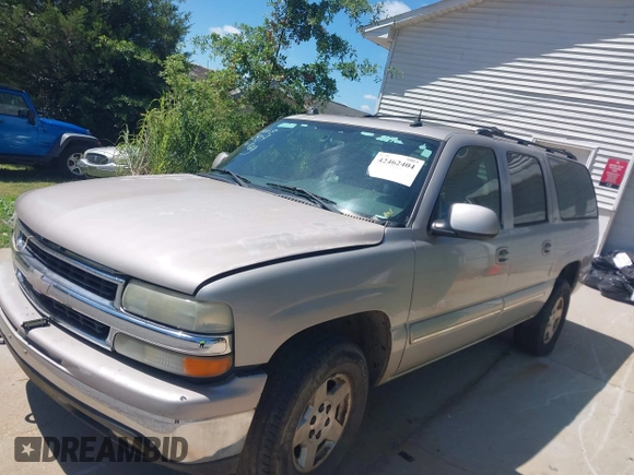 2004 Chevrolet Suburban LT z VIN 1GNFK16Z24J154314, wystawiony jako IAAI lot #42462404 z przebiegiem 275 938 mil mil oraz . Historia ofert i sprzedaży dostępna na DreamBid. Obrazek 2.