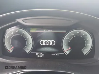 2022 Audi Q7 Premium Plus with VIN WA1LXBF75ND022305, listed as a IAAI auction lot 42169110 with 29,127 mi miles and . Bid and sale history available at DreamBid. Image 7.