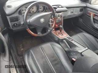 2002 Mercedes-Benz SLK 320 z VIN WDBKK65F12F250431, wystawiony jako Copart lot #86139214 z przebiegiem 72 356 mil mil oraz Czysty tytuł • Clean title. Historia ofert i sprzedaży dostępna na DreamBid. Obrazek 8.
