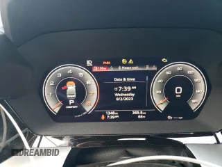 2022 Audi A3 Premium Plus z VIN WAUHUDGY4NA085613, wystawiony jako Copart lot #62363003 z przebiegiem 1 348 mil mil oraz . Historia ofert i sprzedaży dostępna na DreamBid. Obrazek 9.