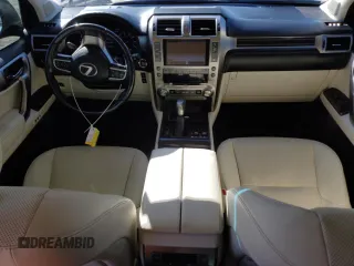 2020 Lexus GX 460 Premium z VIN JTJAM7BX1L5257040, wystawiony jako Copart lot #45466775 z przebiegiem 52 647 mil mil oraz Tytuł czysty. Historia ofert i sprzedaży dostępna na DreamBid. Obrazek 8.