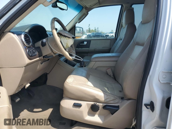2003 Ford Expedition Eddie Bauer z VIN 1FMFU17L83LA96334, wystawiony jako Copart lot #58755595 z przebiegiem 200 554 mil mil oraz Szkoda całkowita • Salvage title. Historia ofert i sprzedaży dostępna na DreamBid. Obrazek 7.