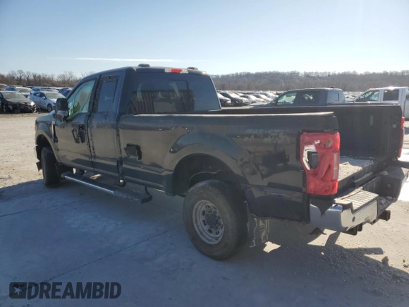 2022 Ford F-250 XL with VIN 1FT7X2BN1NEC87082, listed as a Copart auction lot 49401705 with Not Provided miles and Salvage Title. Bid and sale history available at DreamBid. Image 2.