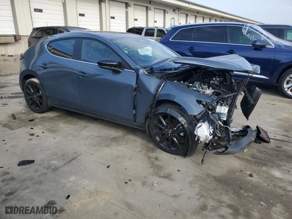 2024 Mazda Mazda3 Hatchback 2.5 S Carbon Edition with VIN JM1BPBLM2R1718901, listed as a Copart auction lot 81918704 with 0 mi miles and Salvage Title. Bid and sale history available at carsss.com. Image 4.