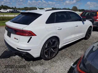 2021 Audi RS Q8 z VIN WU1ARBF16MD008966, wystawiony jako Copart lot #74957414 z przebiegiem Nie podano mil oraz Nie do naprawy. Historia ofert i sprzedaży dostępna na DreamBid. Obrazek 3.
