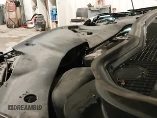 2019 Honda Pilot LX с VIN 5FNYF6H18KB084526, выставлен на аукционе IAAI как лот 43319983 с пробегом 179 092 миль миль и . История ставок и продаж доступна на DreamBid. Изображение 19.