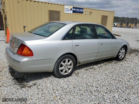 2002 Toyota Avalon XL with VIN 4T1BF28B52U224347, listed as a Copart auction lot 49824375 with 172,806 mi miles and Salvage Title. Bid and sale history available at carsss.com. Image 3.