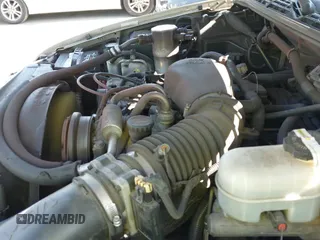 2000 Chevrolet S-10 LS с VIN 1GCDT19W2Y8286632, выставлен на аукционе IAAI как лот 42736573 с пробегом 177 706 миль миль и . История ставок и продаж доступна на DreamBid. Изображение 14.