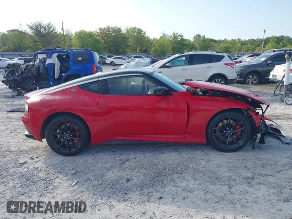 2025 Nissan Z Performance with VIN JN1BZ4BH2SM411231, listed as a IAAI auction lot 42030511 with 251 mi miles and . Bid and sale history available at DreamBid. Image 13.