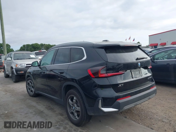 2023 BMW X1 xDrive28i with VIN WBX73EF04P5W37659, listed as a IAAI auction lot 42167511 with 36,820 mi miles and . Bid and sale history available at DreamBid. Image 14.