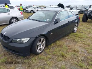 2007 BMW 3 Series 328i с VIN WBAWB33577PV70380, выставлен на аукционе IAAI как лот 40485547 с пробегом Не указан миль и . История ставок и продаж доступна на DreamBid. Изображение 16.