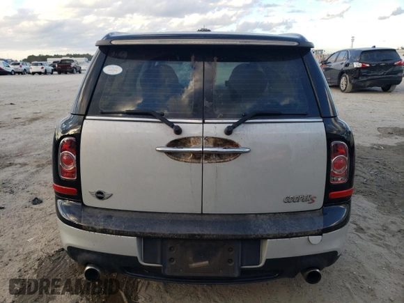 2014 MINI Clubman S z VIN WMWZG3C52ETY33460, wystawiony jako Copart lot #82752834 z przebiegiem 130 015 mil mil oraz Szkoda całkowita • Salvage title. Historia ofert i sprzedaży dostępna na DreamBid. Obrazek 6.