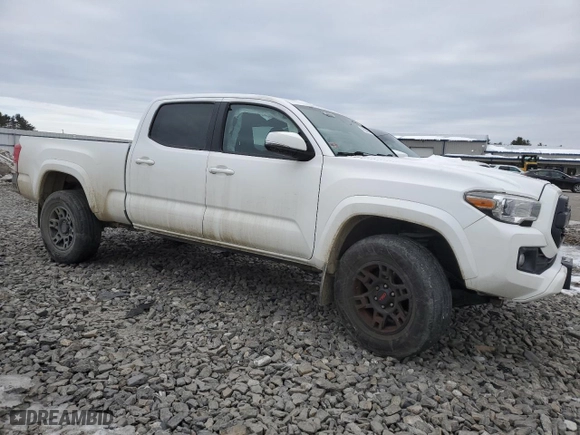 2017 Toyota Tacoma SR5 with VIN 3TMDZ5BN0HM022733, listed as a Copart auction lot 47555055 with 133,680 mi miles and Salvage Title. Bid and sale history available at carsss.com. Image 4.
