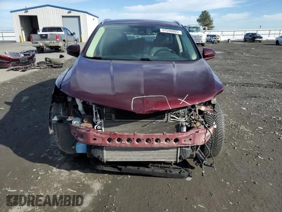 2016 Lincoln MKC Reserve with VIN 5LMTJ3DH4GUJ00271, listed as a Copart auction lot 47540005 with 65,789 mi miles and Salvage Title. Bid and sale history available at DreamBid. Image 5.
