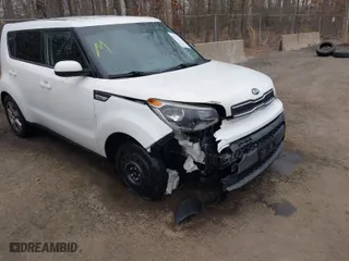 2018 Kia Soul with VIN KNDJN2A29J7506260, listed as a IAAI auction lot 41635791 with 125,266 mi miles. Bid and sale history available at carsss.com. Image 6.
