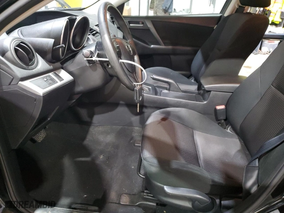 2013 Mazda Mazda3 i SV with VIN JM1BL1TG2D1840568, listed as a Copart auction lot 45403515 with 140,125 mi miles and Salvage Title. Bid and sale history available at carsss.com. Image 7.