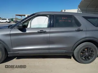 2021 Ford Explorer z VIN 1FMSK7BH6MGA15061, wystawiony jako IAAI lot #41838825 z przebiegiem 59 059 mil mil oraz . Historia ofert i sprzedaży dostępna na DreamBid. Obrazek 15.