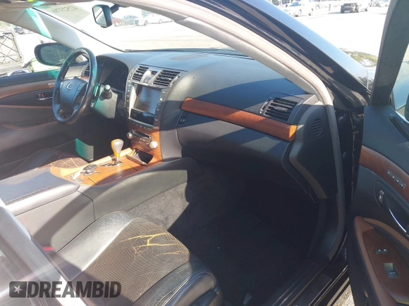 2010 Lexus LS 460 with VIN JTHBL5EFXA5098144, listed as a IAAI auction lot 42523796 with 328,029 mi miles and . Bid and sale history available at DreamBid. Image 5.
