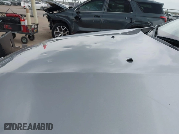 2016 Jeep Cherokee 75th Anniversary with VIN 1C4PJLCB1GW229823, listed as a IAAI auction lot 41848844 with 94,884 mi miles. Bid and sale history available at carsss.com. Image 6.