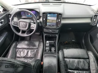2023 Volvo XC40 Plus Bright Theme with VIN YV4L12UNXP2931564, listed as a Copart auction lot 86634444 with 27,997 mi miles and Salvage Title. Bid and sale history available at carsss.com. Image 8.