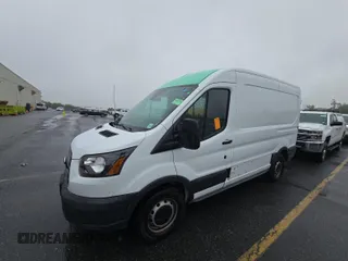 2018 Ford Transit с VIN 1FTYE1CM6JKB42240, выставлен на аукционе IAAI как лот 42624659 с пробегом 95 843 миль миль и . История ставок и продаж доступна на DreamBid. Изображение 17.