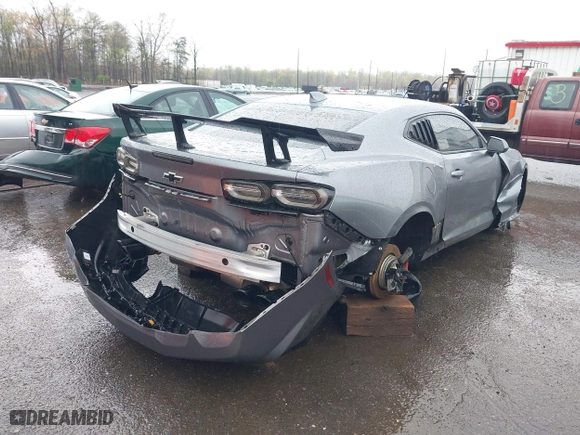 2019 Chevrolet Camaro 2SS with VIN 1G1FH1R79K0133313, listed as a IAAI auction lot 41958694 with 76,321 mi miles. Bid and sale history available at carsss.com. Image 6.