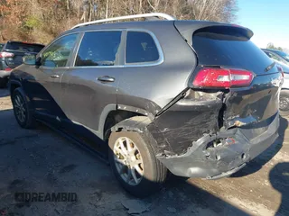 2016 Jeep Cherokee Latitude with VIN 1C4PJMCB1GW368212, listed as a IAAI auction lot 41017403 with 83,572 mi miles and . Bid and sale history available at carsss.com. Image 3.