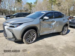 2022 Lexus NX 350 Luxury z VIN JTJHGCEZ9N2006007, wystawiony jako Copart lot #50332155 z przebiegiem Nie podano mil oraz Szkoda całkowita • Salvage title. Historia ofert i sprzedaży dostępna na DreamBid. Obrazek 1.