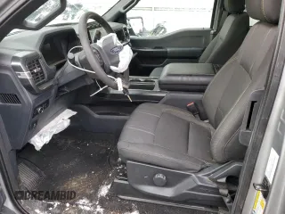 2024 Ford F-150 z VIN 1FTEX2LP5RKE62111, wystawiony jako Copart lot #85634624 z przebiegiem 5 607 mil mil oraz Szkoda całkowita • Salvage title. Historia ofert i sprzedaży dostępna na DreamBid. Obrazek 7.