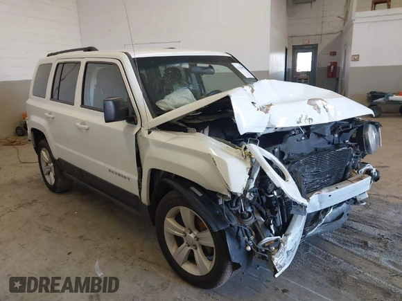 2015 Jeep Patriot High Altitude with VIN 1C4NJRFB6FD333031, listed as a IAAI auction lot 41820997 with 134,847 mi miles and . Bid and sale history available at carsss.com. Image 1.