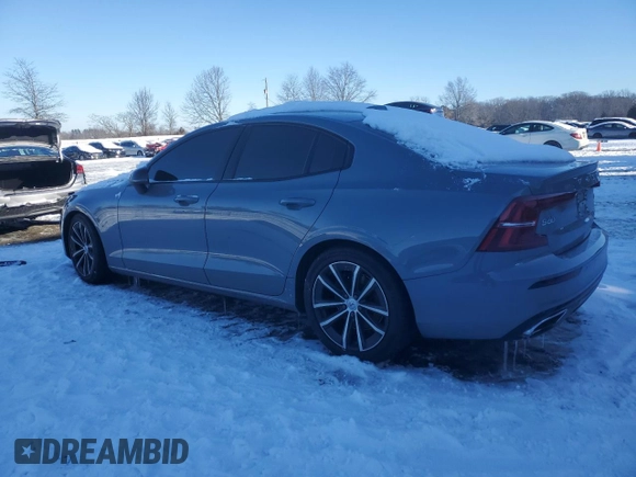 2022 Volvo S60 Momentum with VIN 7JRL12TZ2NG161790, listed as a Copart auction lot 38326004 with 0 mi miles. Bid and sale history available at carsss.com. Image 2.