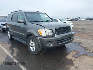 2005 Toyota Sequoia Limited with VIN 5TDBT48A25S250798, listed as a IAAI auction lot 41554846 with 190,739 mi miles and . Bid and sale history available at DreamBid. Image 1.