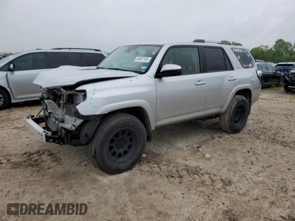 2022 Toyota 4Runner SR5 с VIN JTEMU5JR4N5982539, выставлен на аукционе Copart как лот 54367745 с пробегом 43 812 миль миль и Списание • Salvage title. История ставок и продаж доступна на DreamBid. Изображение 1.