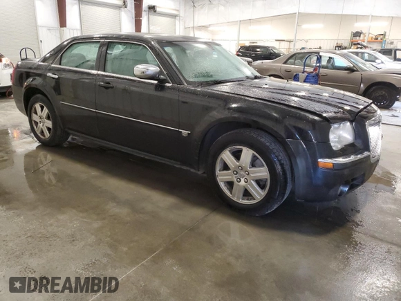 2006 Chrysler 300 C with VIN 2C3LK63H06H346022, listed as a Copart auction lot 74613344 with 200,509 mi miles and Salvage Title. Bid and sale history available at carsss.com. Image 4.