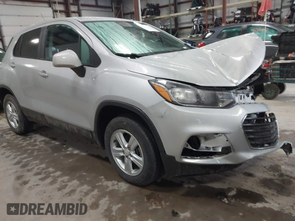 2022 Chevrolet Trax LS with VIN KL7CJNSM5NB550309, listed as a IAAI auction lot 41208893 with 60,580 mi miles. Bid and sale history available at carsss.com. Image 1.