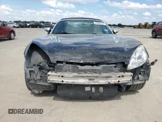 2008 Saturn Sky z VIN 1G8MC35B78Y112791, wystawiony jako Copart lot #69960154 z przebiegiem 175 986 mil mil oraz Szkody całkowita. Historia ofert i sprzedaży dostępna na DreamBid. Obrazek 5.