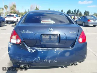 2004 Nissan Maxima SL with VIN 1N4BA41E64C861846, listed as a IAAI auction lot 41911687 with 218,668 mi miles. Bid and sale history available at carsss.com. Image 16.