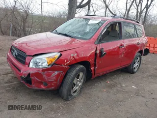 2008 Toyota RAV4 with VIN JTMZD33V486054642, listed as a IAAI auction lot 41910899 with 167,131 mi miles. Bid and sale history available at carsss.com. Image 2.