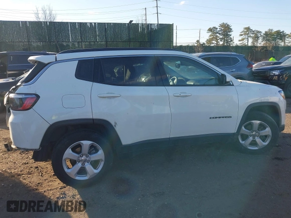 2021 Jeep Compass Altitude with VIN 3C4NJCBB7MT567415, listed as a IAAI auction lot 41316511 with 120,873 mi miles. Bid and sale history available at carsss.com. Image 13.