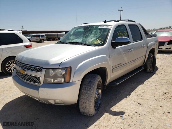 2012 Chevrolet Avalanche LT with VIN 3GNTKFE71CG210369, listed as a Copart auction lot 42892892 with 124,699 mi miles and Salvage Title. Bid and sale history available at carsss.com. Image 2.