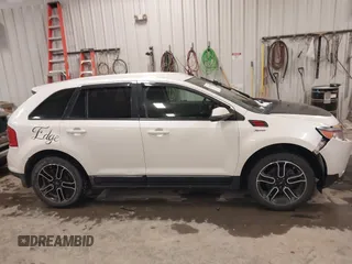 2014 Ford Edge SEL with VIN 2FMDK3J97EBA39728, listed as a IAAI auction lot 41351256 with 178,430 mi miles. Bid and sale history available at carsss.com. Image 13.